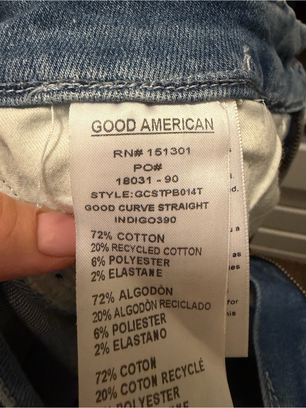 Good American Good Curve Straight Leg Jeans - Picture 4 of 4